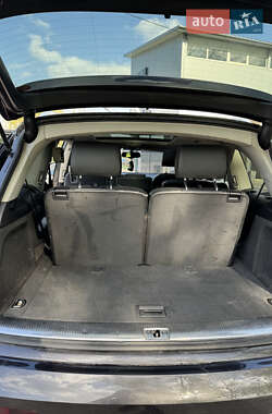 Внедорожник / Кроссовер Audi Q7 2007 в 