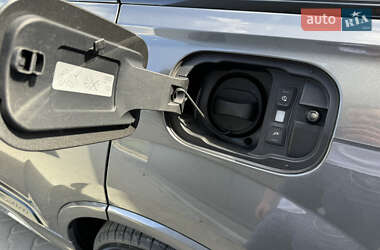 Внедорожник / Кроссовер Audi Q7 2021 в 