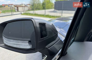 Внедорожник / Кроссовер Audi Q7 2021 в 