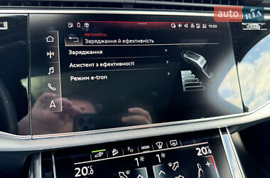 Внедорожник / Кроссовер Audi Q7 2021 в 