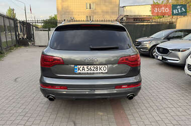 Внедорожник / Кроссовер Audi Q7 2011 в 