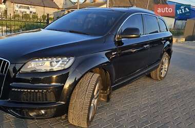 Внедорожник / Кроссовер Audi Q7 2015 в 