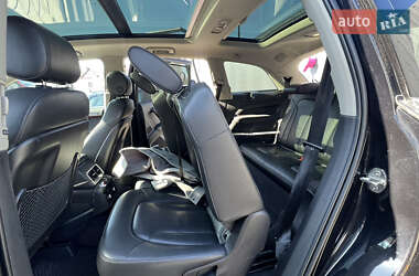 Внедорожник / Кроссовер Audi Q7 2012 в 