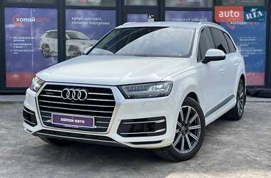 Позашляховик / Кросовер Audi Q7 2017 в Вінниці