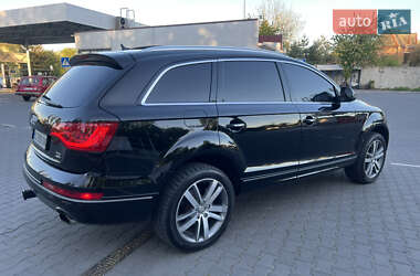 Внедорожник / Кроссовер Audi Q7 2013 в 