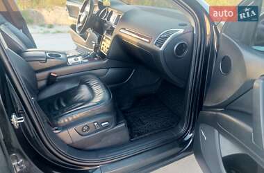 Внедорожник / Кроссовер Audi Q7 2012 в 