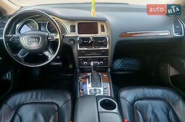 Внедорожник / Кроссовер Audi Q7 2012 в 