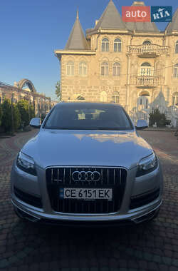 Позашляховик / Кросовер Audi Q7 2011 в 