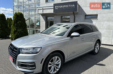 Внедорожник / Кроссовер Audi Q7 2018 в 