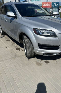 Внедорожник / Кроссовер Audi Q7 2011 в 