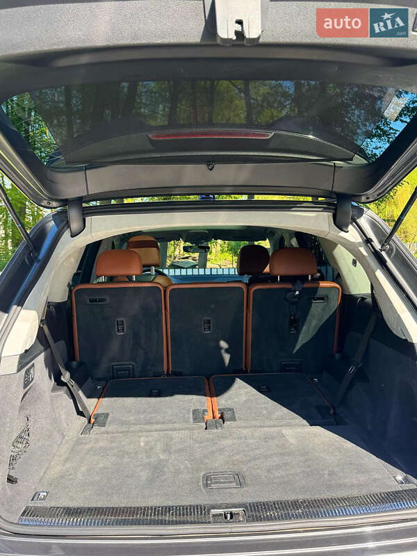 Внедорожник / Кроссовер Audi Q7 2016 в Ивано-Франковске