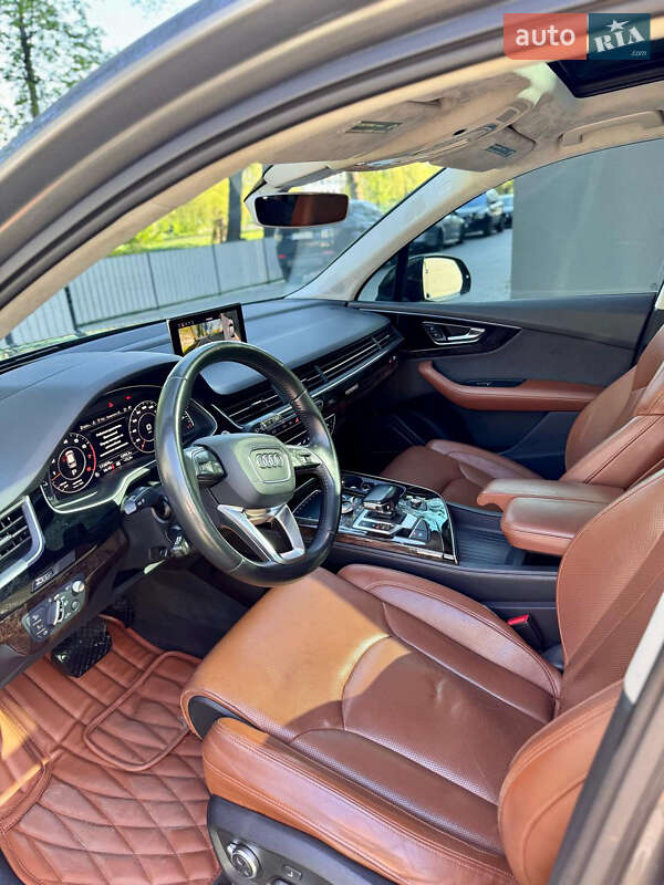 Внедорожник / Кроссовер Audi Q7 2016 в Ивано-Франковске