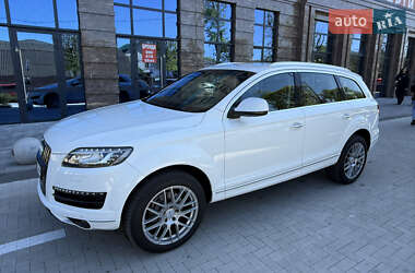 Внедорожник / Кроссовер Audi Q7 2014 в Ирпене