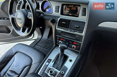 Внедорожник / Кроссовер Audi Q7 2014 в Ирпене