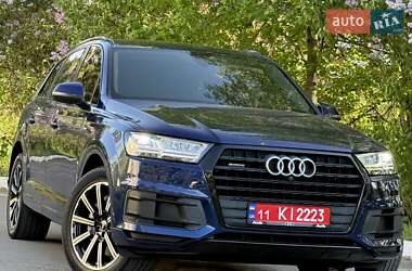 Позашляховик / Кросовер Audi Q7 2019 в Вінниці
