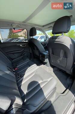 Внедорожник / Кроссовер Audi Q7 2019 в 