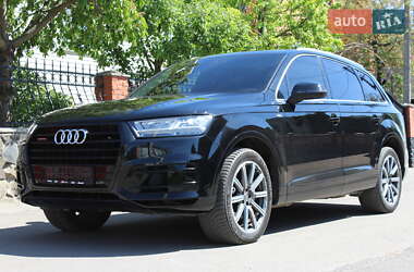 Внедорожник / Кроссовер Audi Q7 2018 в Ровно