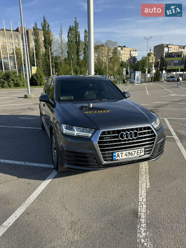 Audi Q7 2016