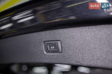 Внедорожник / Кроссовер Audi Q7 2015 в Черновцах