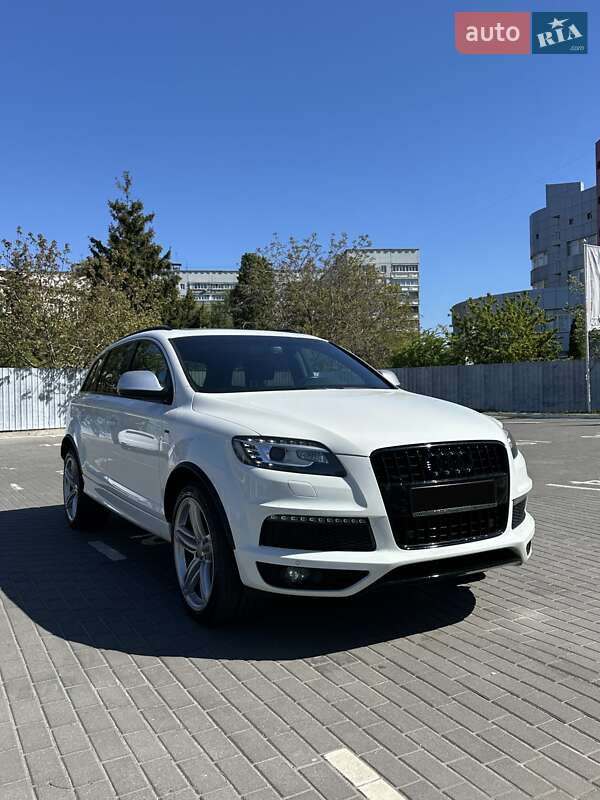 Позашляховик / Кросовер Audi Q7 2012 в Києві фото 7 Позашляховик / Кросовер Audi Q7 2012 в Києві