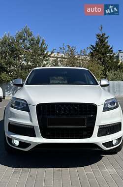 Внедорожник / Кроссовер Audi Q7 2012 в 