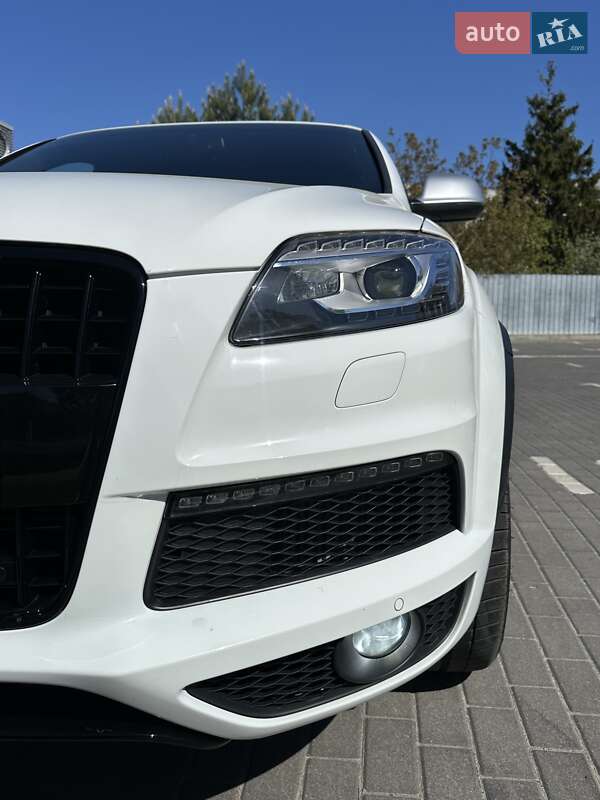 Позашляховик / Кросовер Audi Q7 2012 в Києві фото 16 Позашляховик / Кросовер Audi Q7 2012 в Києві