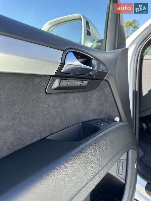 Позашляховик / Кросовер Audi Q7 2012 в Києві фото 38 Позашляховик / Кросовер Audi Q7 2012 в Києві