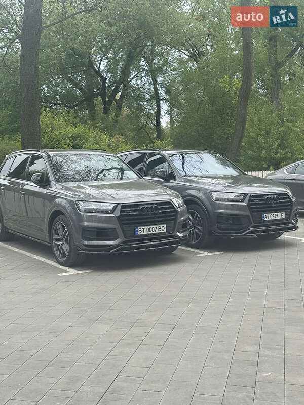 Внедорожник / Кроссовер Audi Q7 2016 в Ивано-Франковске