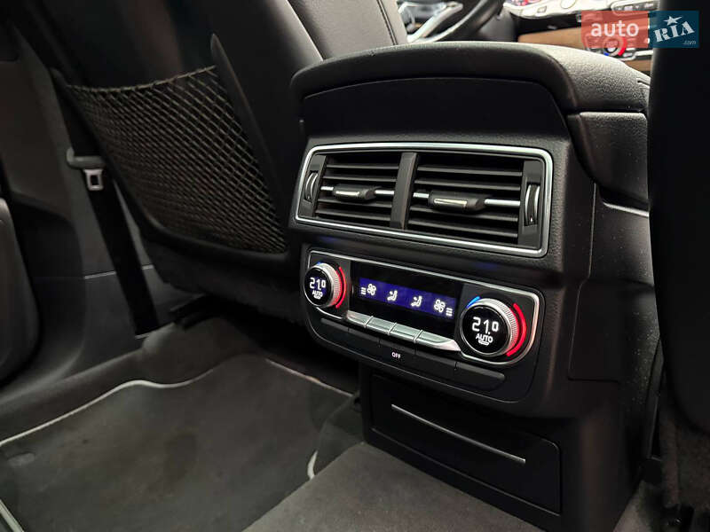 Позашляховик / Кросовер Audi Q7 2016 в Одесі