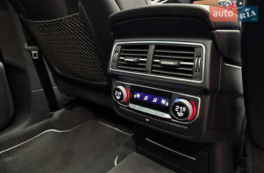 Внедорожник / Кроссовер Audi Q7 2016 в 