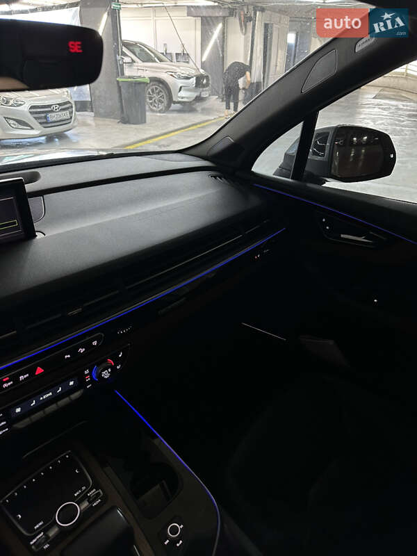 Позашляховик / Кросовер Audi Q7 2016 в Одесі