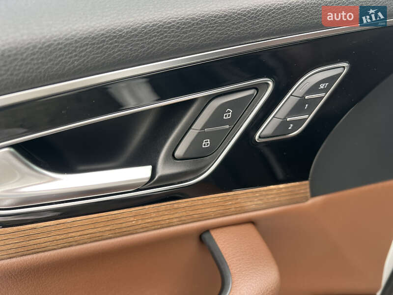 Внедорожник / Кроссовер Audi Q7 2017 в Луцке