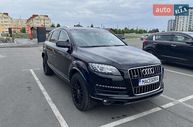Позашляховик / Кросовер Audi Q7 2014 в Києві