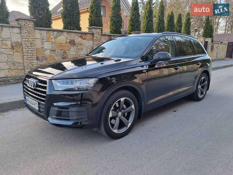 Внедорожник / Кроссовер Audi Q7 2016 в Виннице
