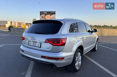 Внедорожник / Кроссовер Audi Q7 2009 в 