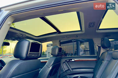 Внедорожник / Кроссовер Audi Q7 2009 в 