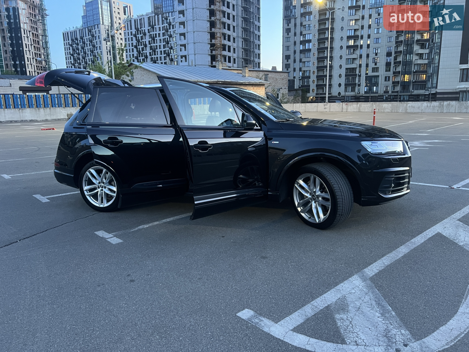 2016 Audi Q7 - мініатюра 21