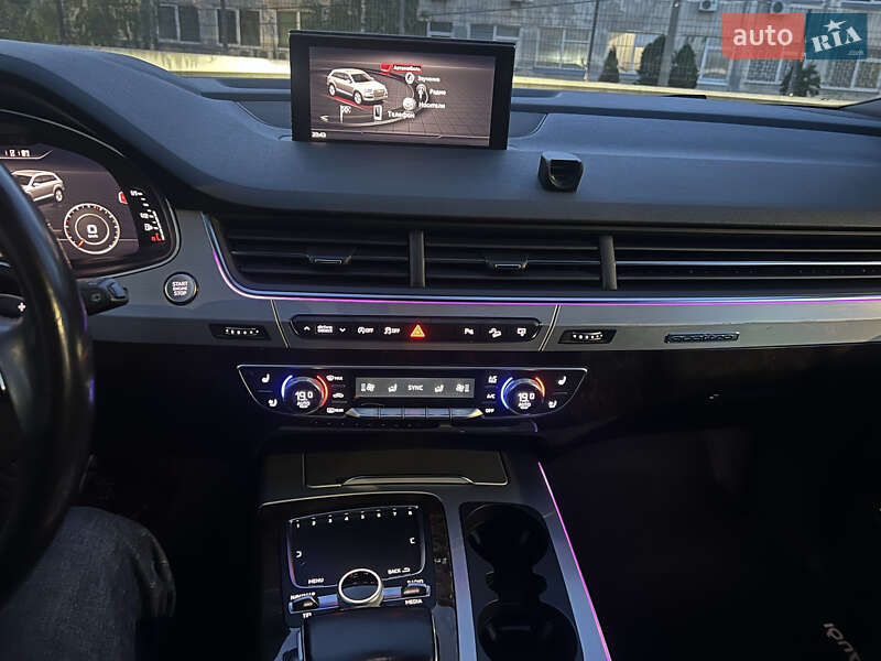 Внедорожник / Кроссовер Audi Q7 2016 в Киеве фото 36 Внедорожник / Кроссовер Audi Q7 2016 в Киеве