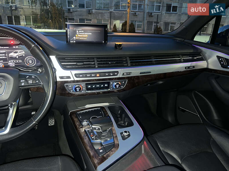 Внедорожник / Кроссовер Audi Q7 2016 в Киеве фото 41 Внедорожник / Кроссовер Audi Q7 2016 в Киеве