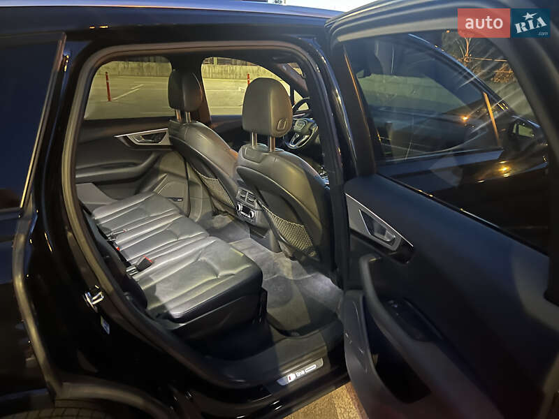Внедорожник / Кроссовер Audi Q7 2016 в Киеве фото 59 Внедорожник / Кроссовер Audi Q7 2016 в Киеве