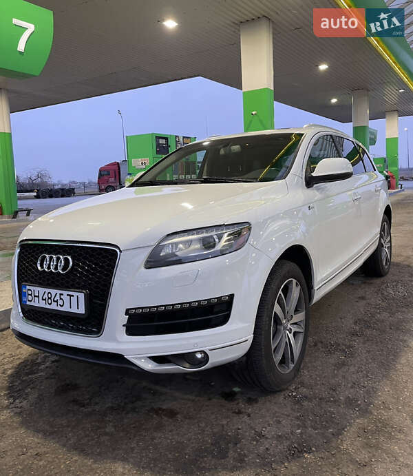 Внедорожник / Кроссовер Audi Q7 2014 в Прилуках