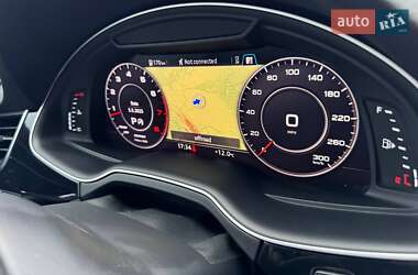 Внедорожник / Кроссовер Audi Q7 2017 в 