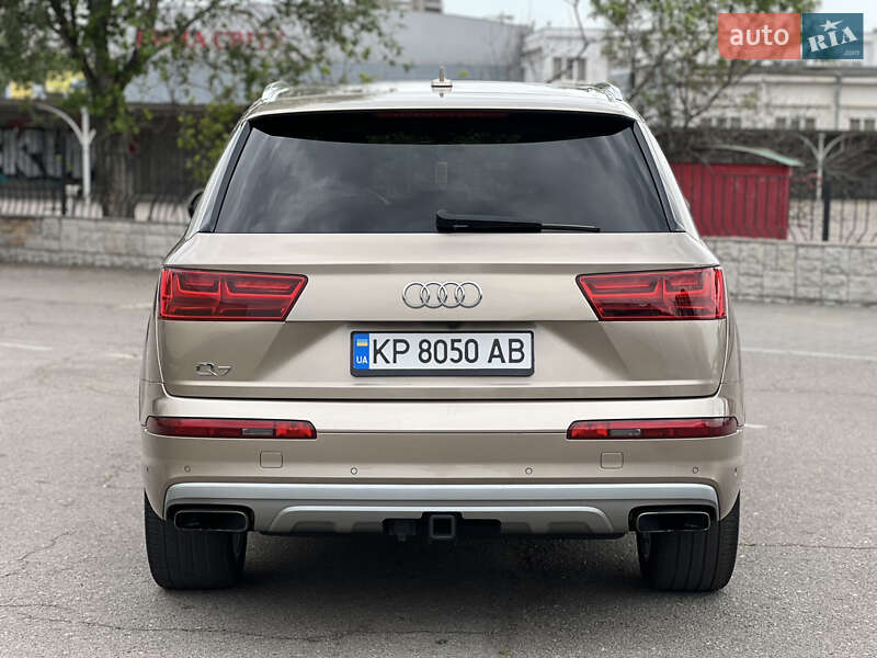 Внедорожник / Кроссовер Audi Q7 2018 в Запорожье