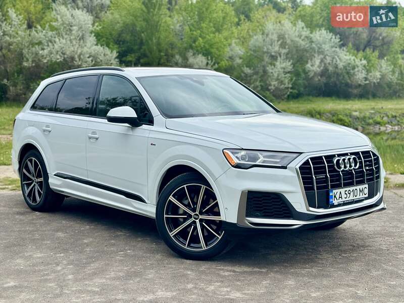 Внедорожник / Кроссовер Audi Q7 2022 в Днепре