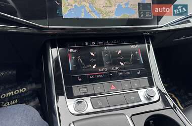 Позашляховик / Кросовер Audi Q7 2022 в 