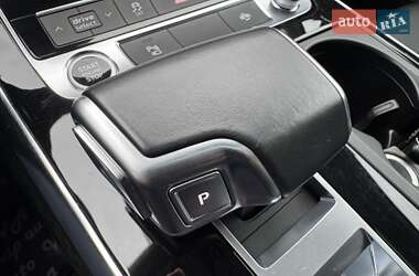 Позашляховик / Кросовер Audi Q7 2022 в 
