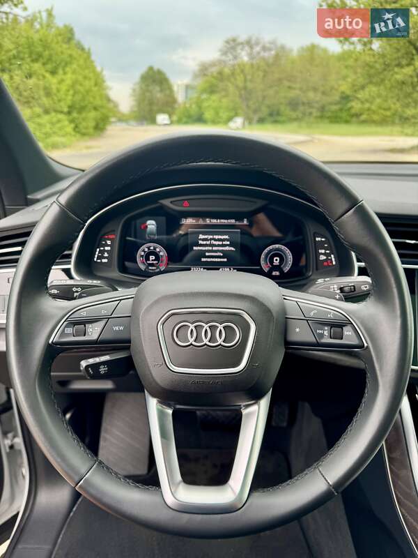 Внедорожник / Кроссовер Audi Q7 2022 в Днепре