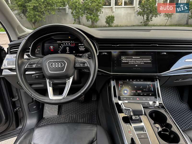 Внедорожник / Кроссовер Audi Q7 2019 в Обухове