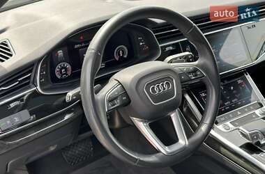 Внедорожник / Кроссовер Audi Q7 2020 в 