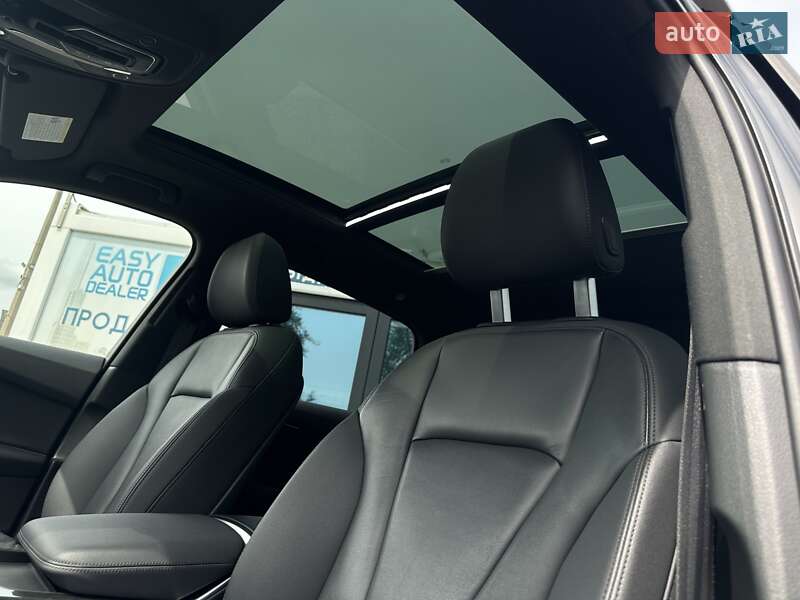 Внедорожник / Кроссовер Audi Q7 2020 в Киеве